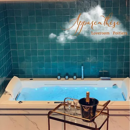 Apparenthese Jacuzzi Sauna *